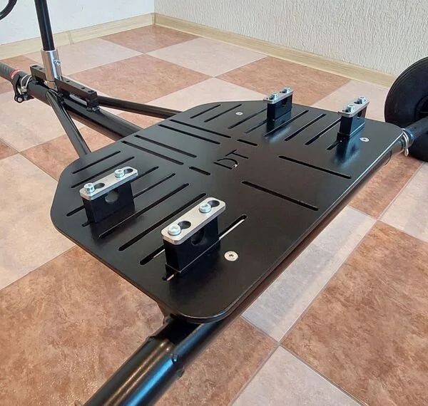 Transformation of the DTpropeller trike from a single to a two-seater trike in one minute, step 11